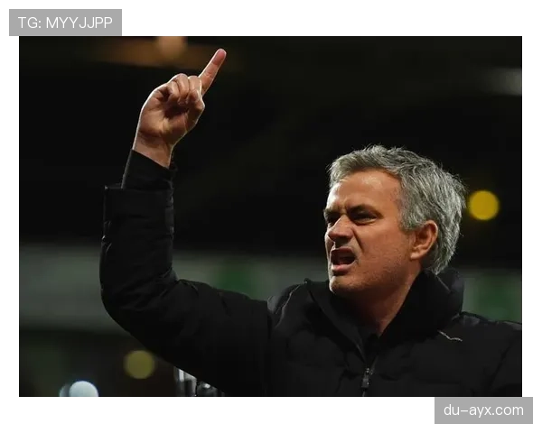 西蒙尼战术精髓解读:塑造强韧球队背后的胜利密码 西蒙尼战术精髓解读:塑造强韧球队背后的胜利密码