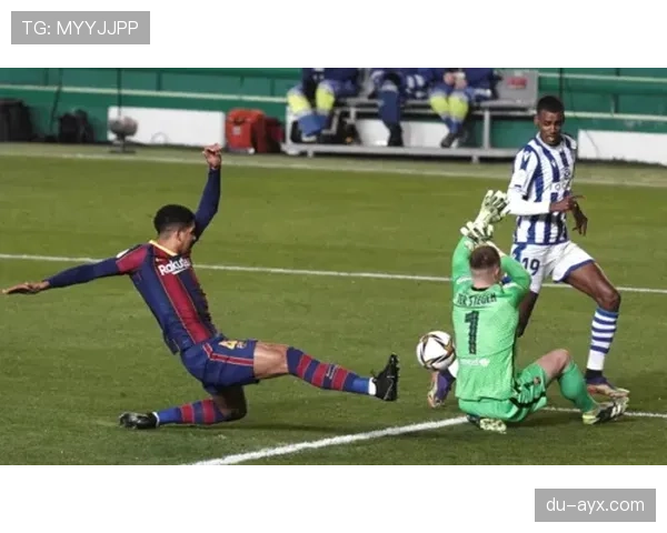 西甲点球大战新星闪耀，球队荣耀点燃球迷激情与期待